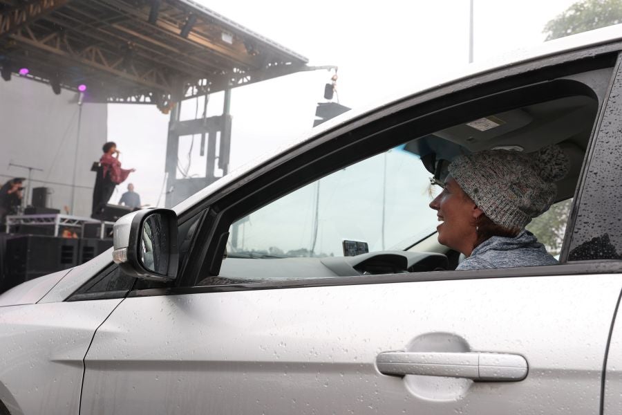 Concierto en modo 'drive-in' en Sidney. 