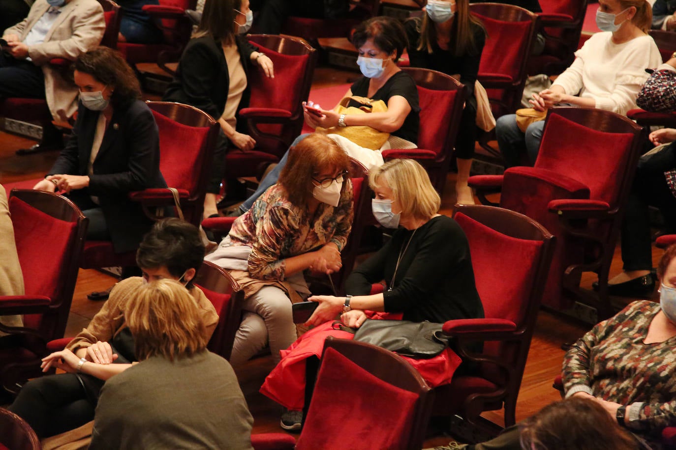Reapertura del Teatro Victoria Eugenia. 