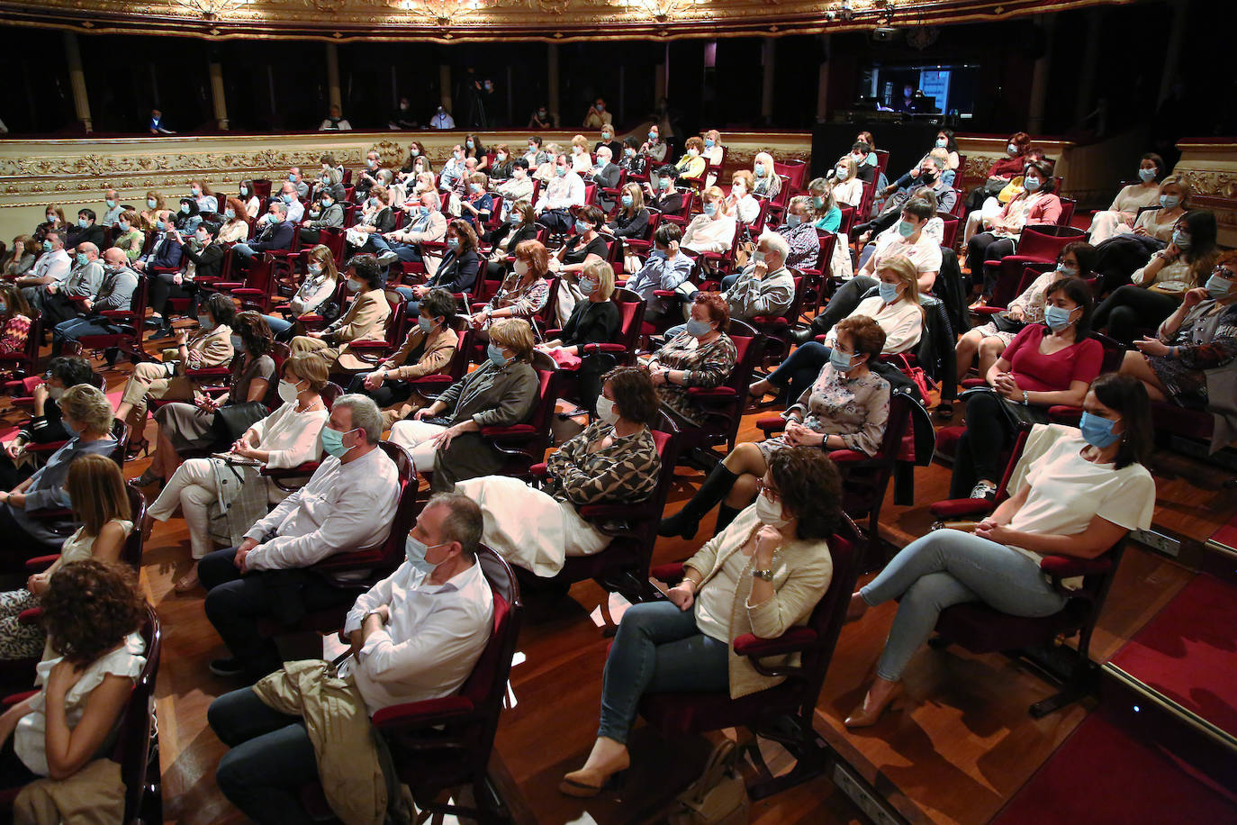 Reapertura del Teatro Victoria Eugenia. 