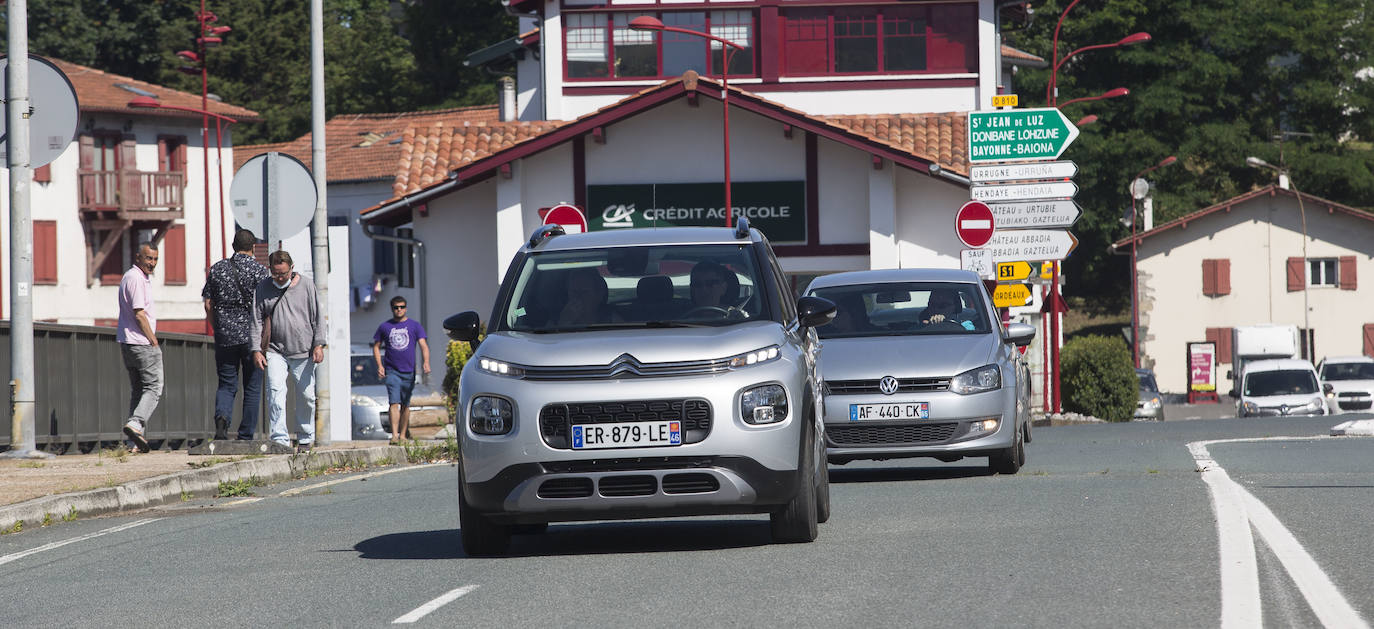 Las tiendas de la frontera han reabierto sus puertas tras el parón