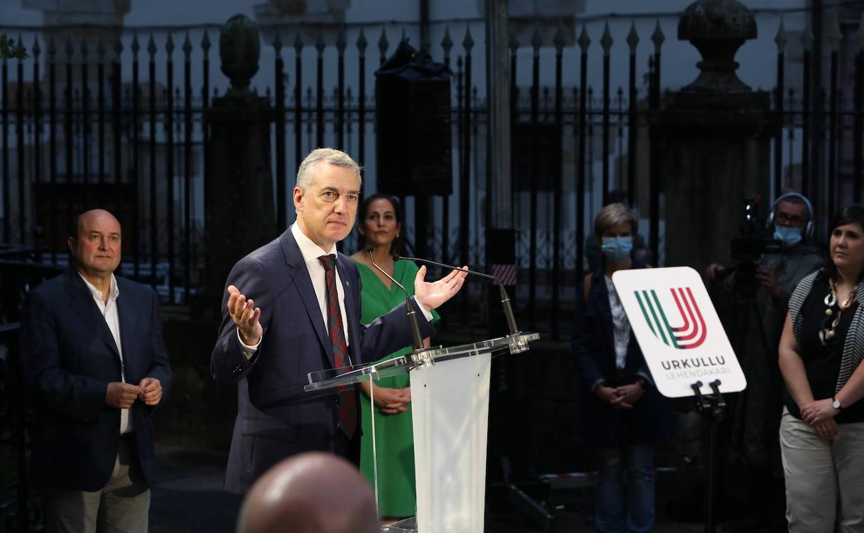 Urkullu defiende un «gran pacto» para una renovación «plural» del autogobierno