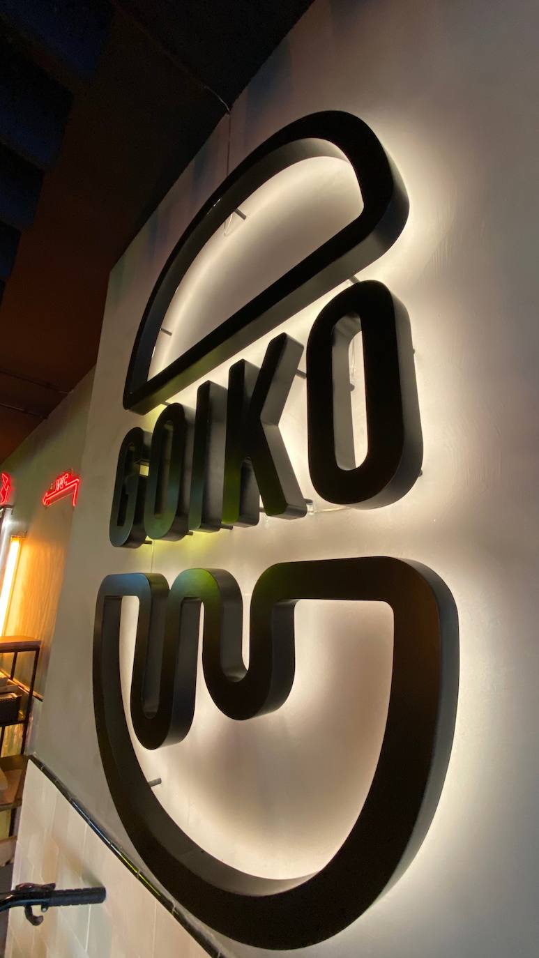 Ubicado en la calle Bergara, sus puertas se abrieron el 1 de julio y en las primeras horas de andadura, se han superado las mejores expectativas de público y facturación de la empresa