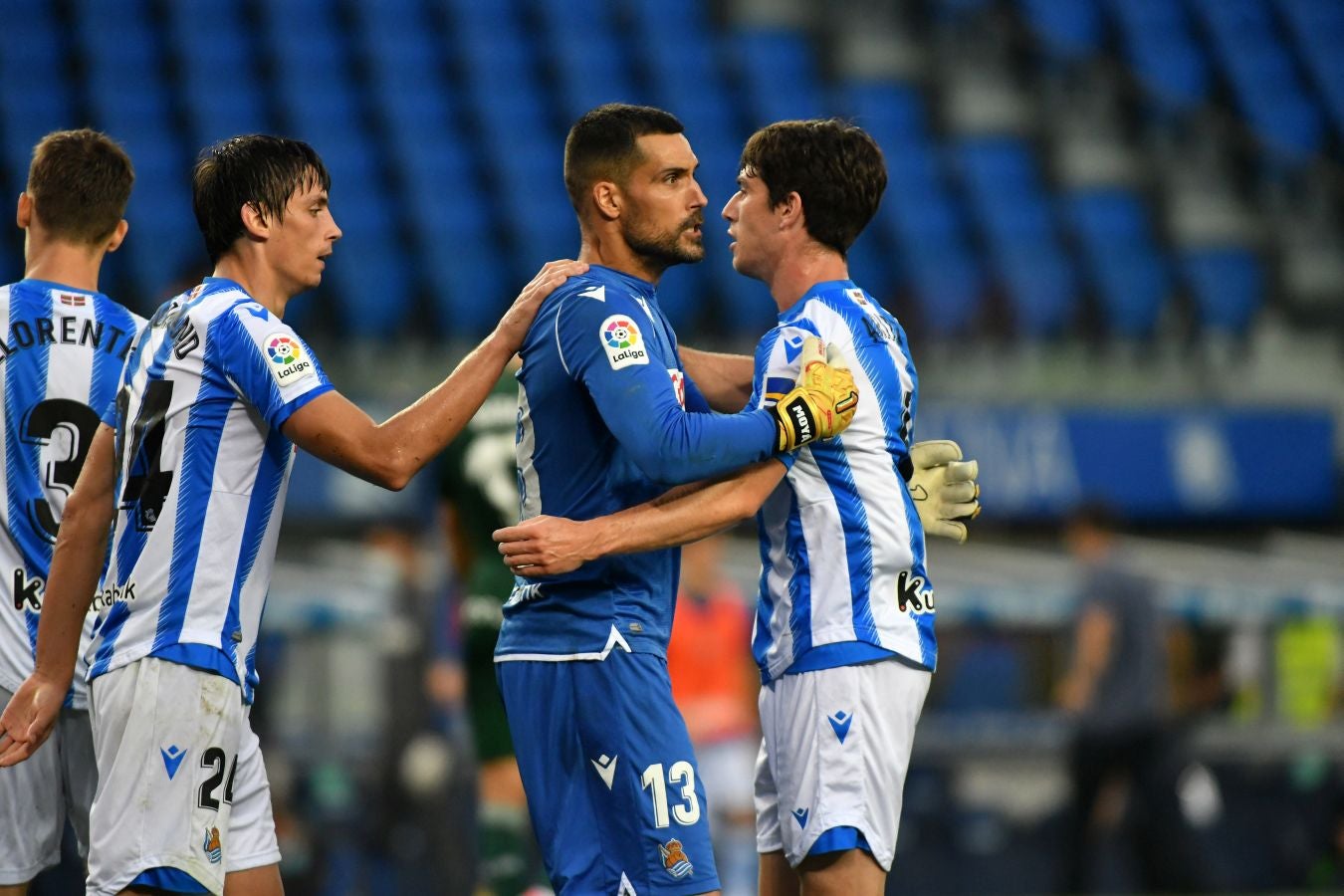 La Real Sociedad ha ganado su primer partido tras la vuelta de la Liga después de remontar a un Espanyol que se había adelantado en el marcador.