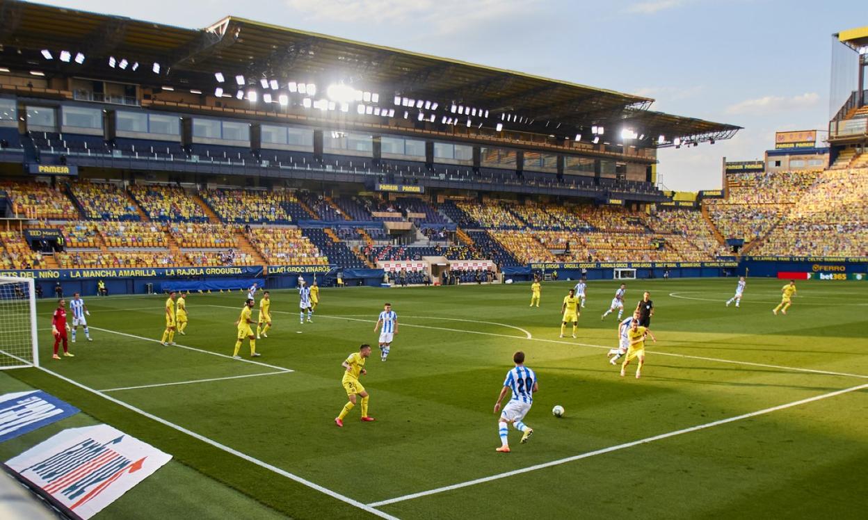 Vista panorámica del estadio de La Cerámica en la tarde de ayer. 