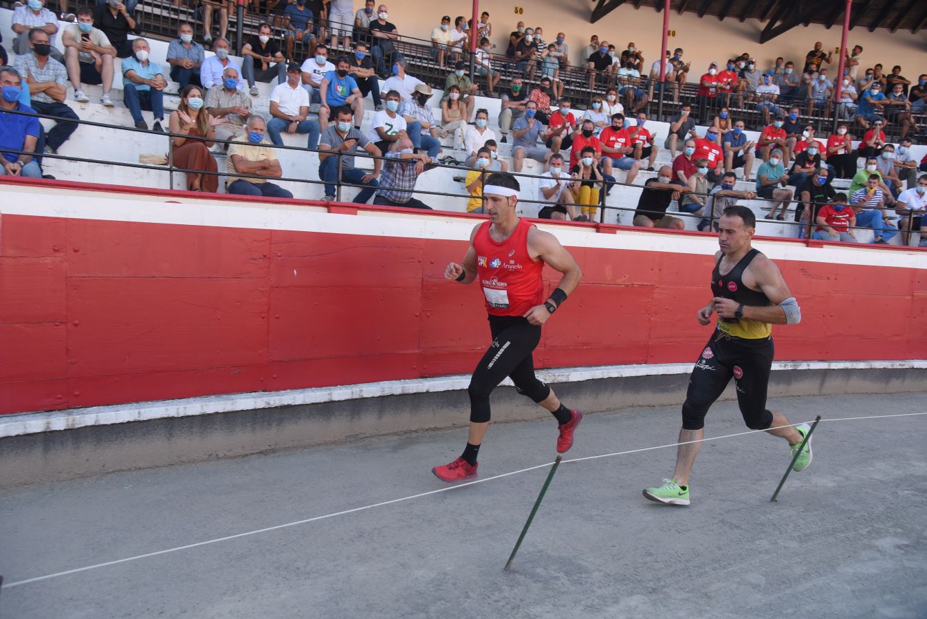 El expelotari se impuso a Joxean Olaskoaga 'Aizperro' en la apuesta combinada de tres trabajos aventajándolo en seis minutos y siete segundos