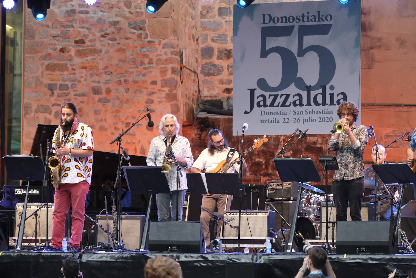 Concierto de Perico Sambeat en la plaza de la Trinidad. 