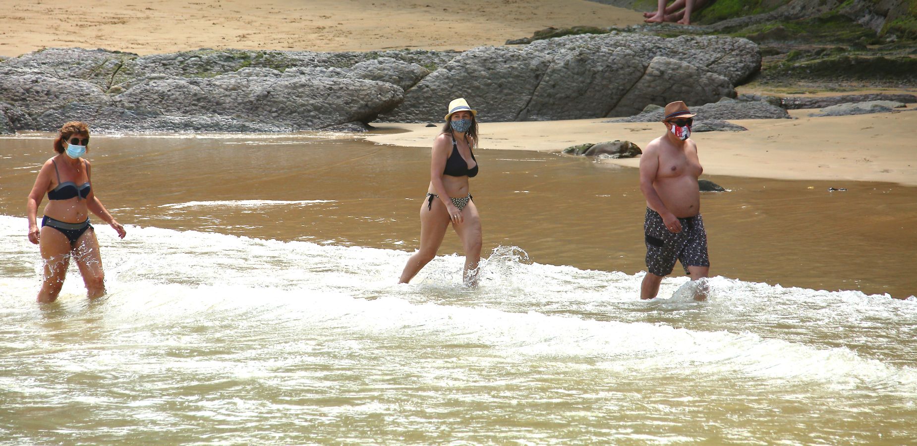 Gipuzkoa se ha despertado con temperaturas de en torno a los 30 grados. Un lunes que anticipa las altas temperaturas de finales de semana