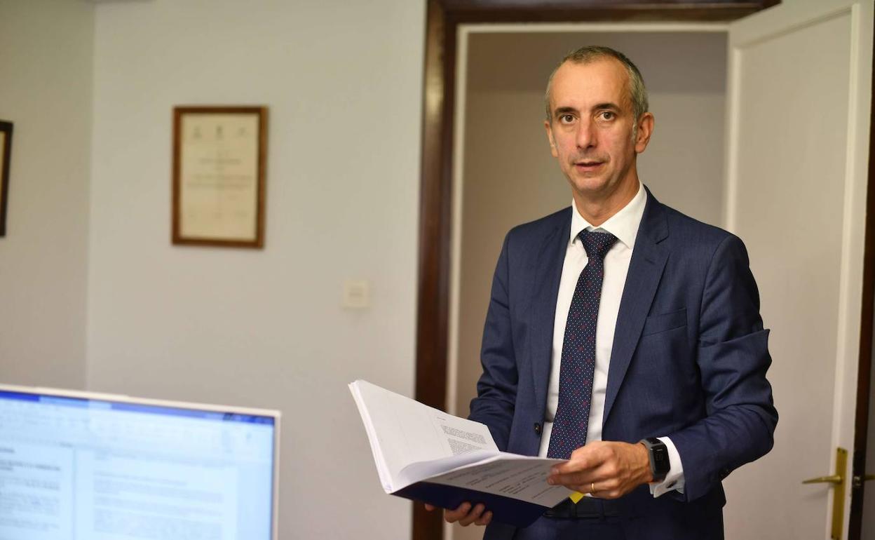 Iñaki Velasco, abogado de la asociación de consumidores vascos, EKA/ACUV. 
