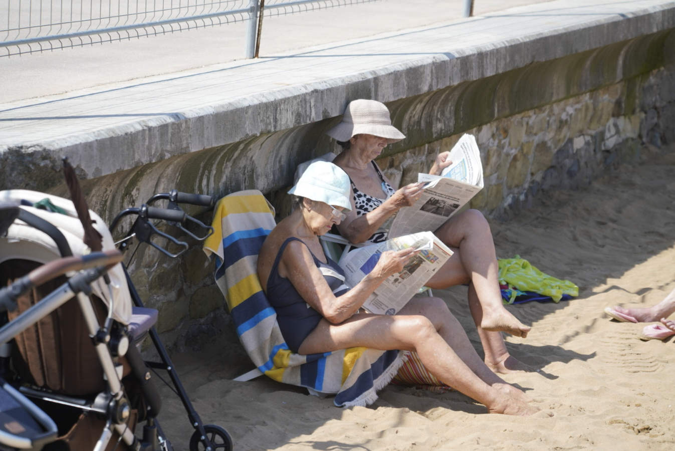 En algunas partes del territorio los termómetros han superado los treinta grados. Aemet eleva a roja la alarma por las altas temperaturas