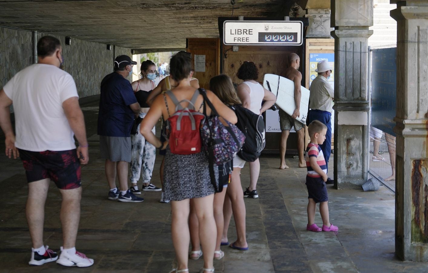 En algunas partes del territorio los termómetros han superado los treinta grados. Aemet eleva a roja la alarma por las altas temperaturas