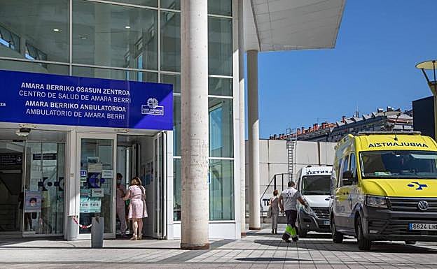 «Si conocen a un médico de familia en paro, que venga a Osakidetza»