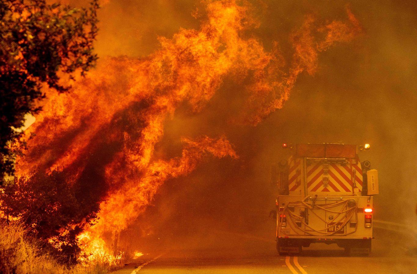 Fotos: California azotada por fuertes incendios