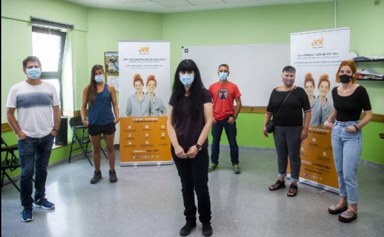 Urrian hasiko dute ikasturtea