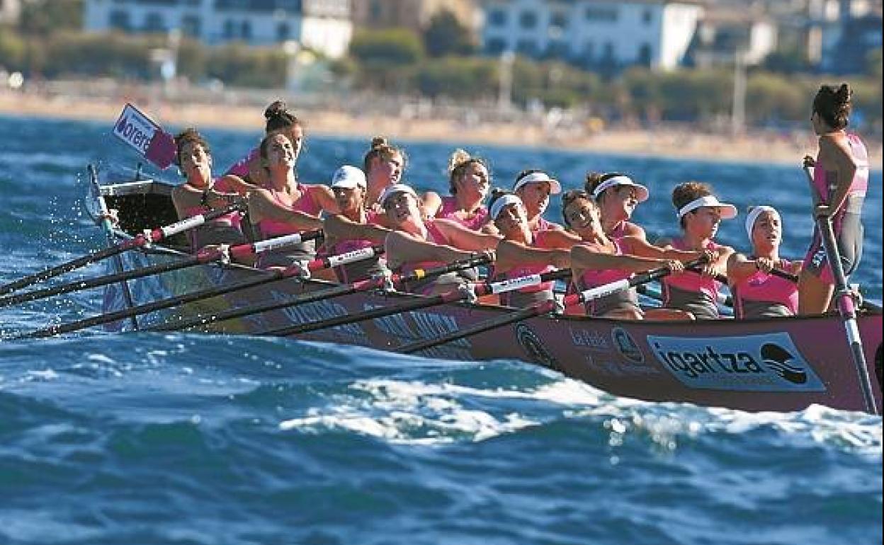 Bandera de La Concha | Traineras femeninas | San Juan Igartza: ahora, estar en La Concha es un verdadero premio