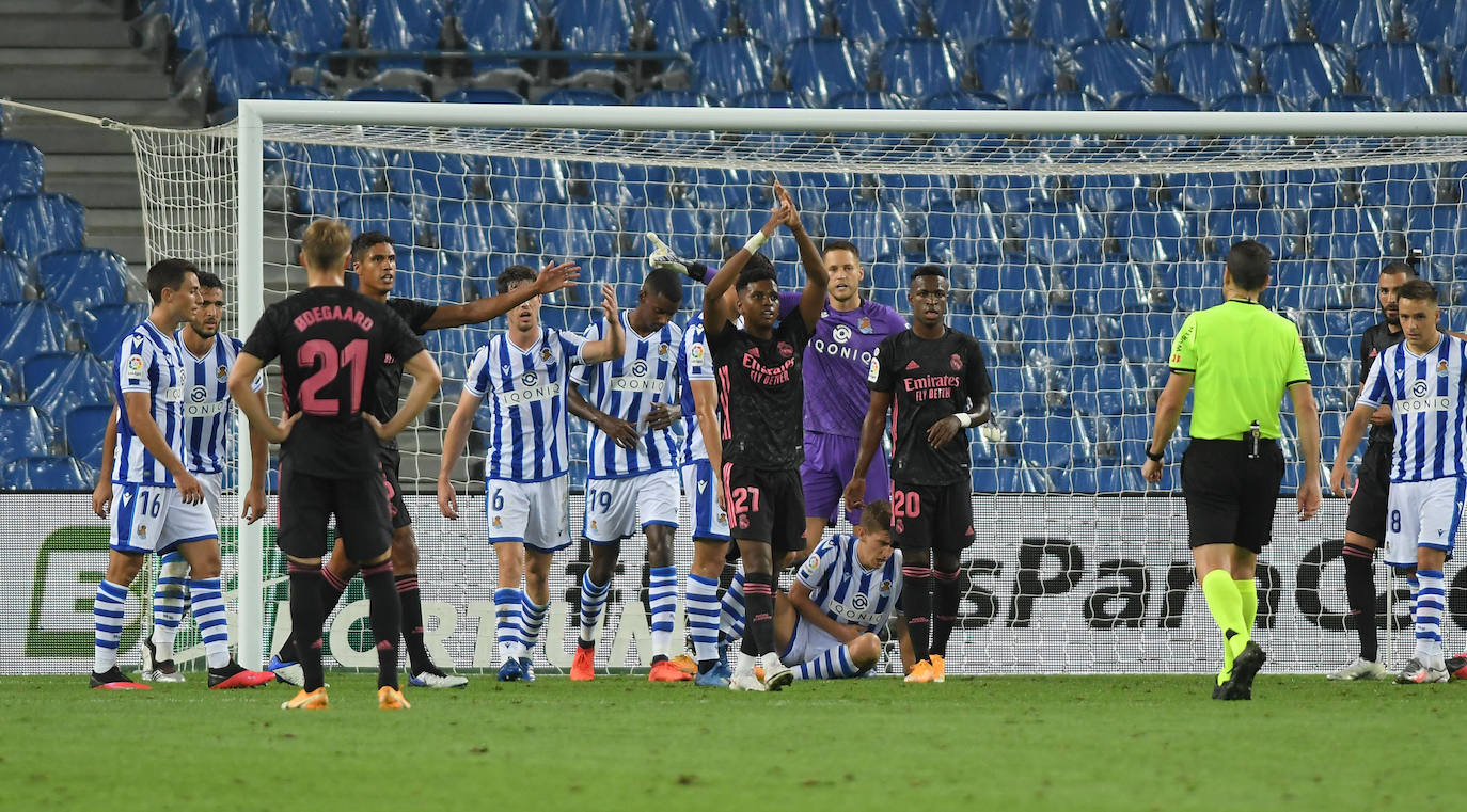 Las imágenes que deja el estreno liguero en el Reale Arena