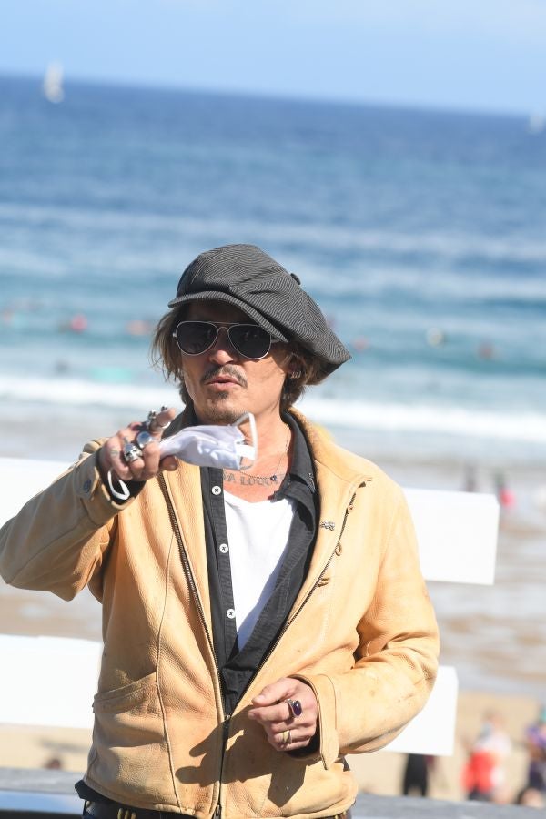 El actor estadounidense produce el filme que Julien Temple dedica al líder de The Pogues, que se estrena este domingo en el Kursaal