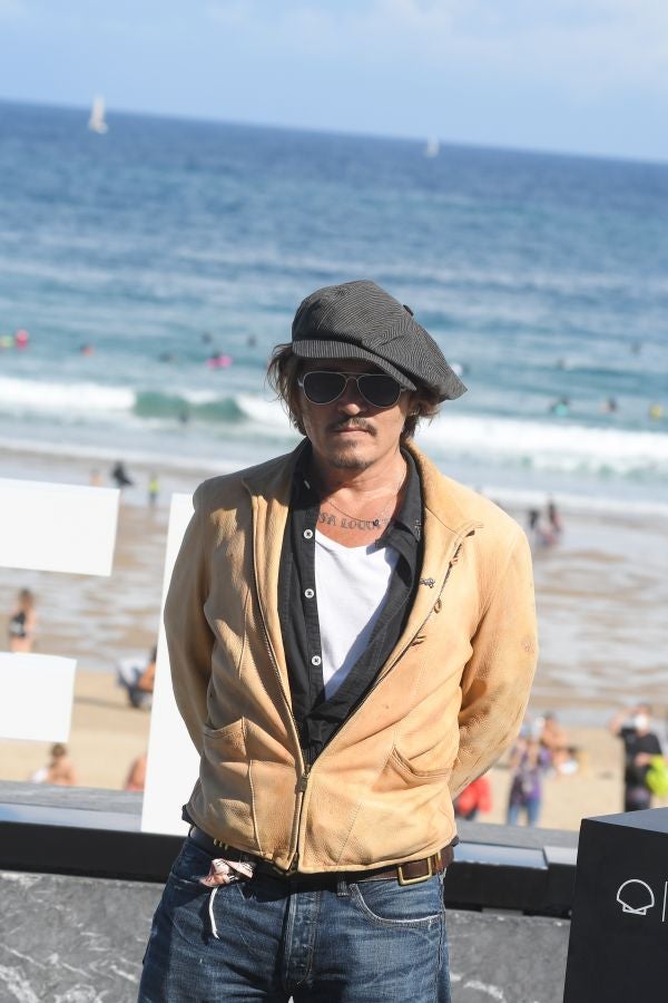 El actor estadounidense produce el filme que Julien Temple dedica al líder de The Pogues, que se estrena este domingo en el Kursaal