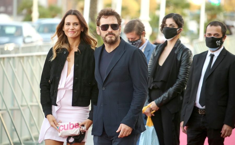 Matt Dillon, encantador en la alfombra roja. 