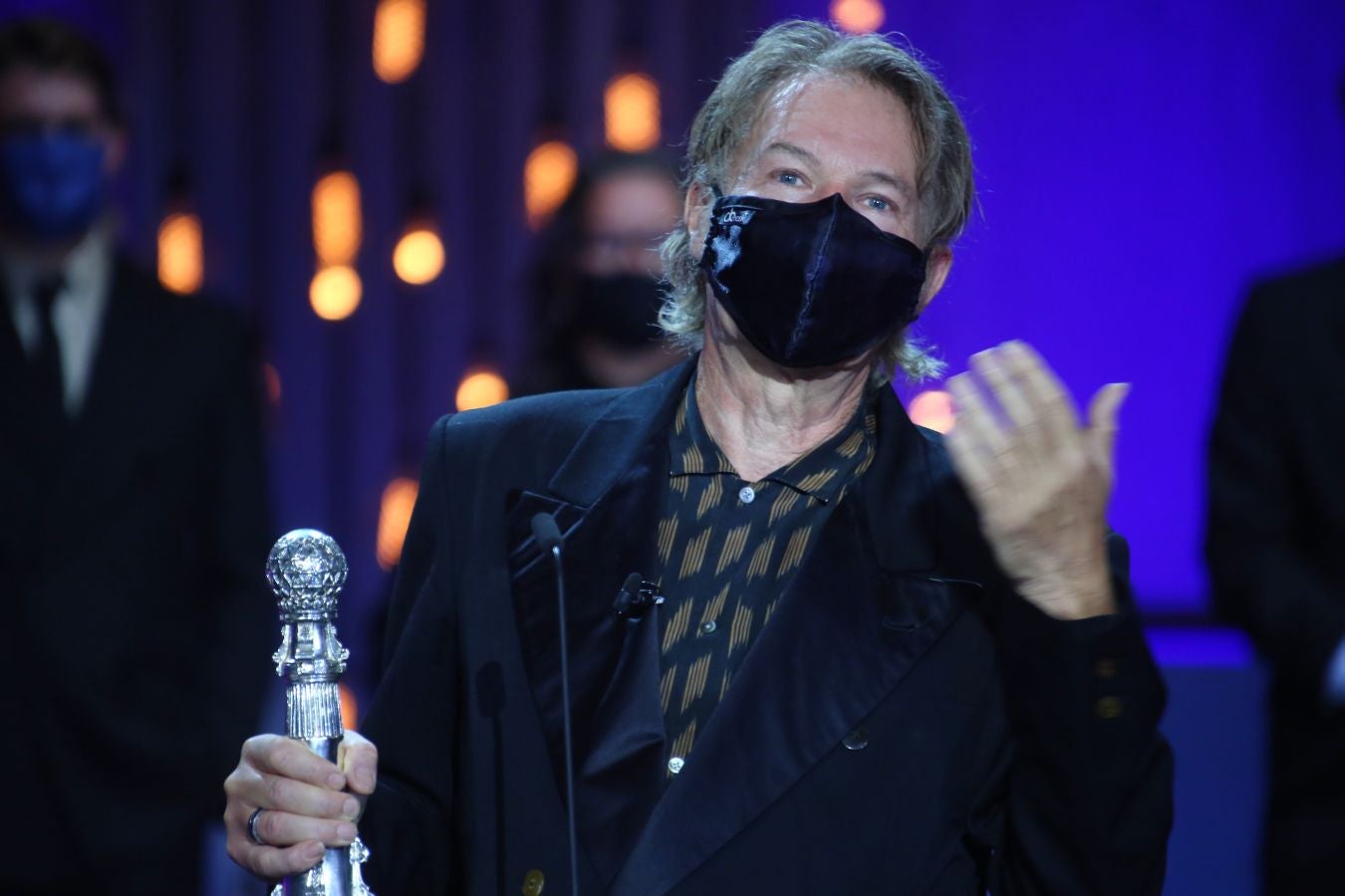 La 68 edición del Zinemaldia ha echado el cierra este sábado con la entrega del palmarés donde ha arrasado la película georgiana 'Beginning'. Muchos de los galardonados no ha podido recoger sus premios debido a la pandemia