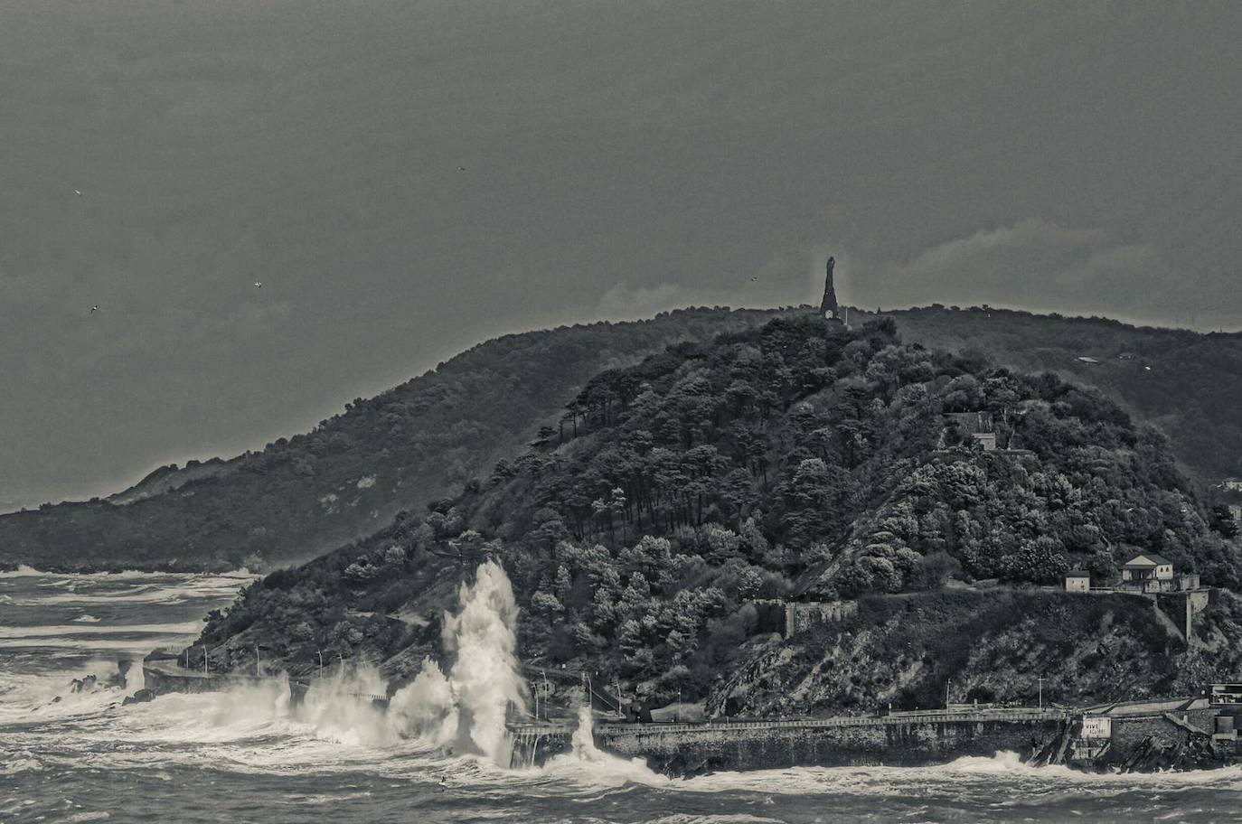 Las rachas de viento máximas registradas en zonas expuestas han alcanzado los 133,3 kilómetros por hora en Matxitxako