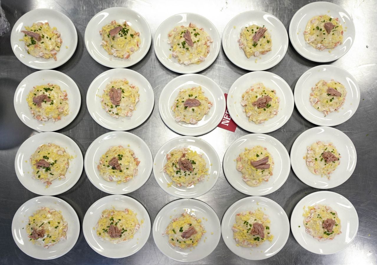 Belén Abad y Lourdes Villalobos del restaurante Chinchín Puerto de Caleta de Vélez, en Málaga, ganan el certamen organizado por San Sebastian Gastronomika