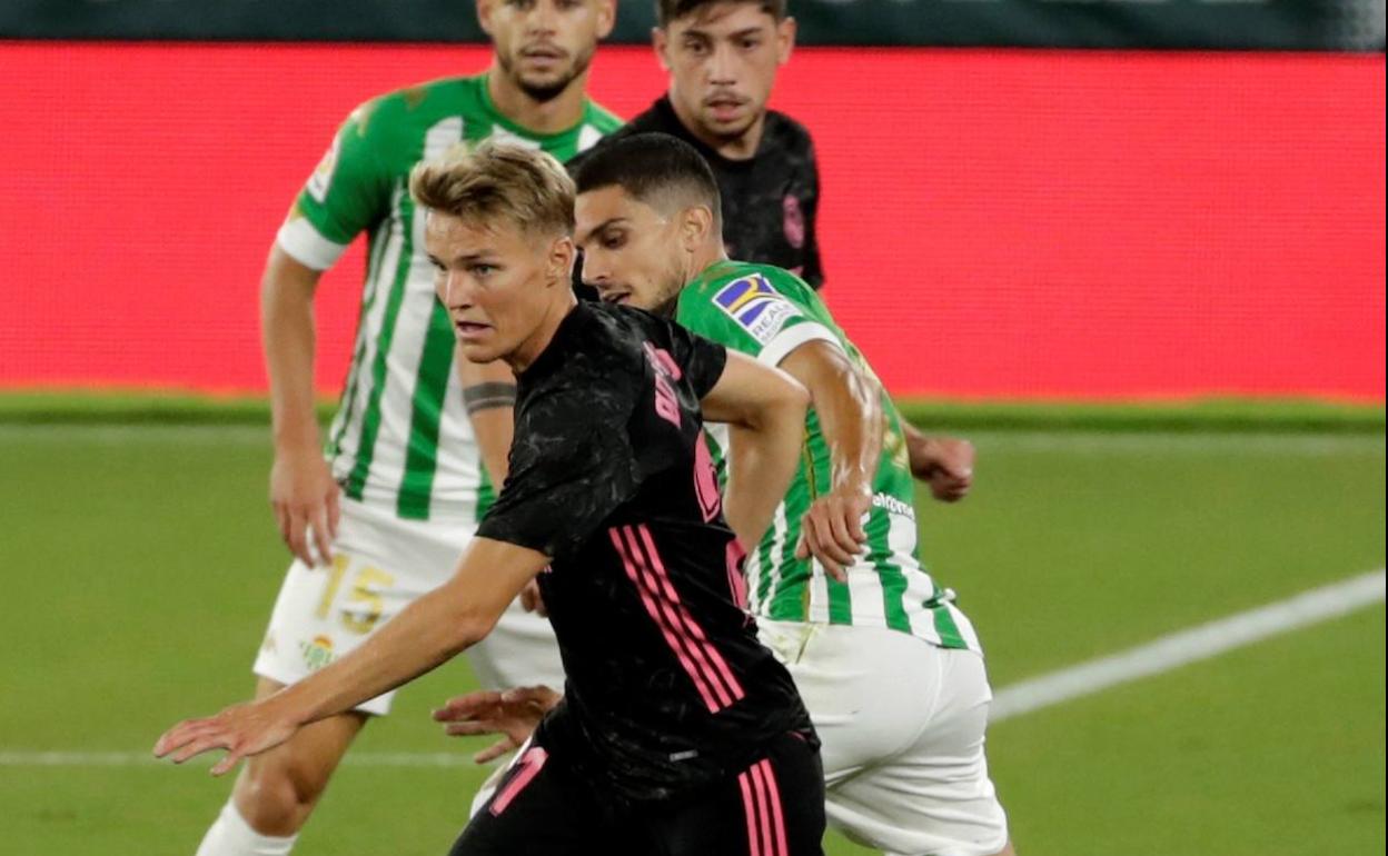 Odegaard, en el choque ante el Betis. 
