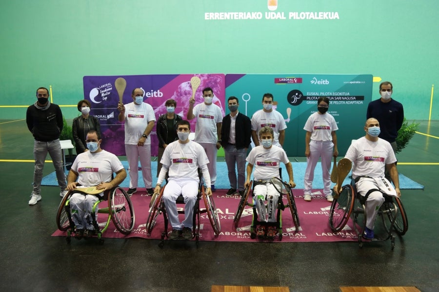 Errenteria ha acogido la final de pelota vasca adaptada, donde se han medido los jugadores clasificados el 4 de octubre en Bidania. 