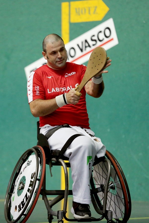 Errenteria ha acogido la final de pelota vasca adaptada, donde se han medido los jugadores clasificados el 4 de octubre en Bidania. 