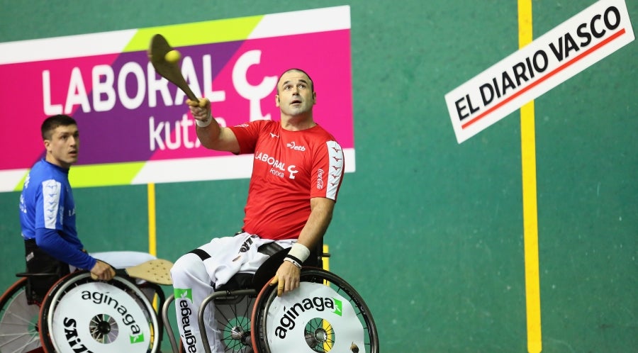 Errenteria ha acogido la final de pelota vasca adaptada, donde se han medido los jugadores clasificados el 4 de octubre en Bidania. 