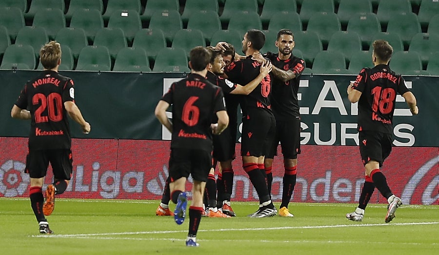 La Real se ha ido al descanso con ventaja en el marcador gracias al gol de Portu en el minuto 43