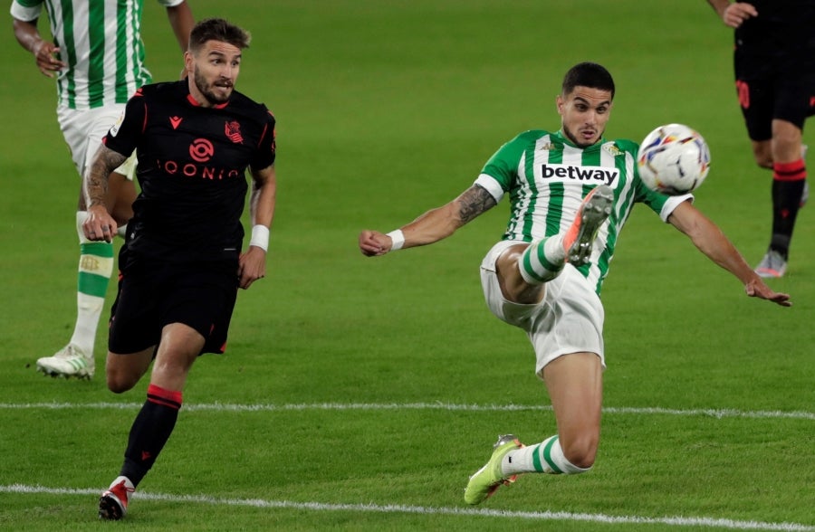 La Real se ha ido al descanso con ventaja en el marcador gracias al gol de Portu en el minuto 43