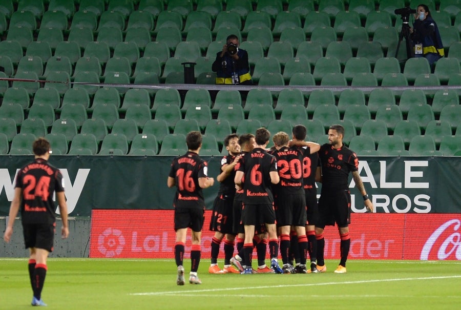 La Real se ha ido al descanso con ventaja en el marcador gracias al gol de Portu en el minuto 43