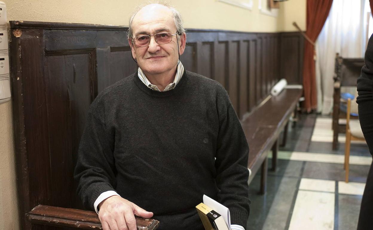 Nikolas Aldai artxiboko irudian