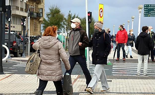 Gipuzkoa suma 413 nuevos contagios y el virus se mantiene en expansión