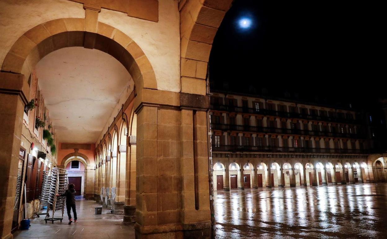 Hosteleros vascos convocan una manifestación el 7 de noviembre para reclamar ayudas