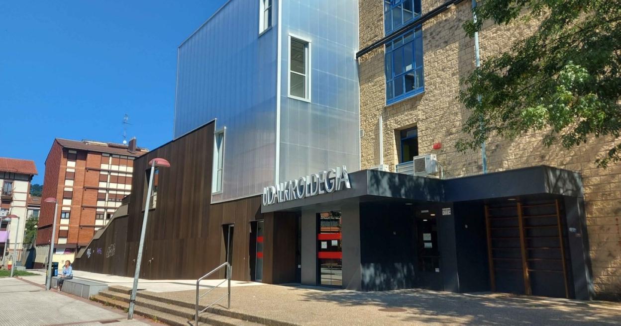 Las prueba PCR se harán en el polideportivo a partir de hoy. 