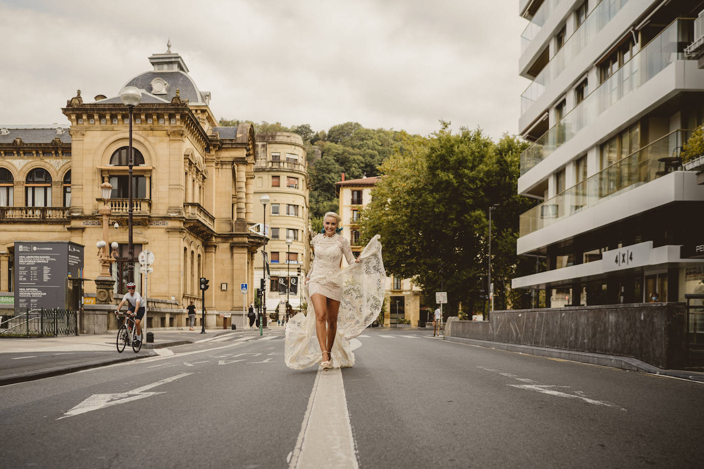 Fotos: Una novia rompedora y sin complejos para 2021