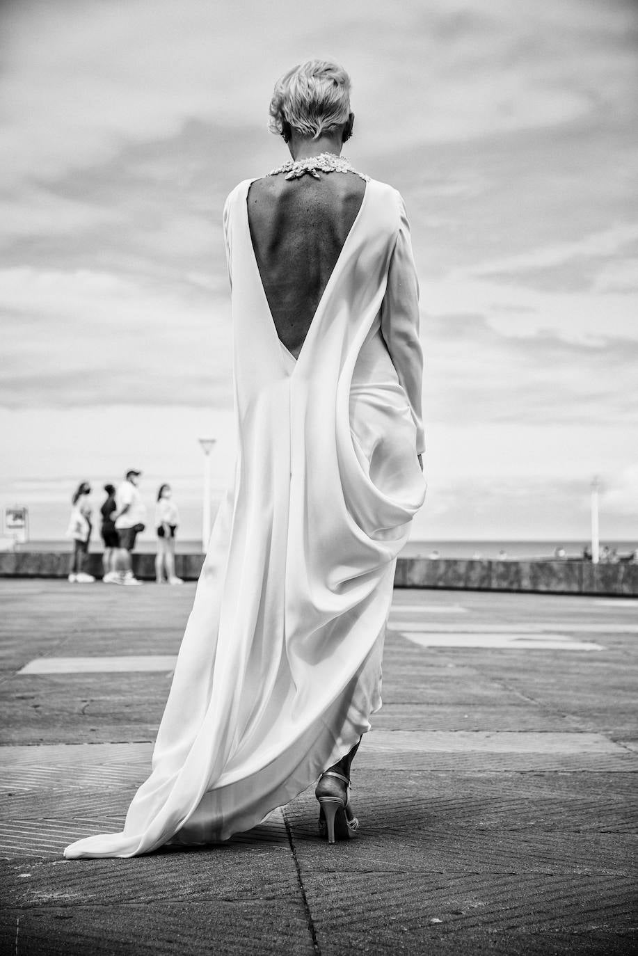 Fotos: Una novia rompedora y sin complejos para 2021