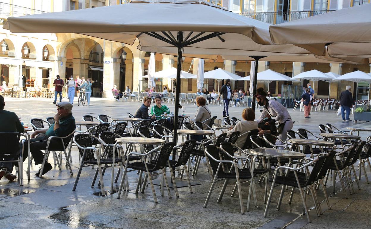 Los establecimientos de hostelería siguen con preocupación la evolución de la pandemia y las medidas que puedan llegar para tratar de frenar la expansión del virus. 