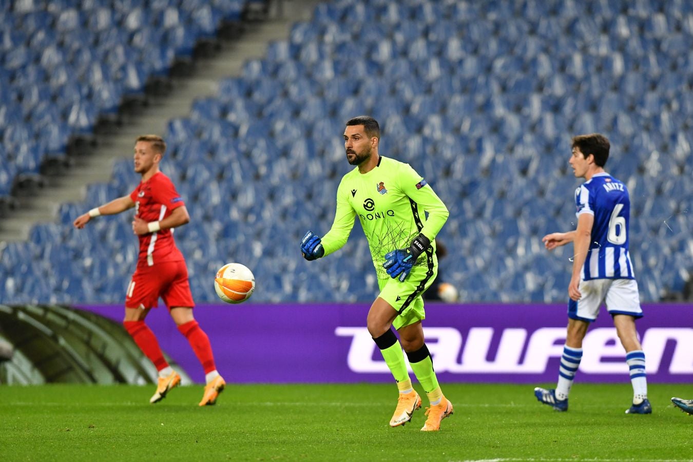 Los txuri-urdin sumaron los tres puntos gracias al gol de Portu en el minuto 58. 