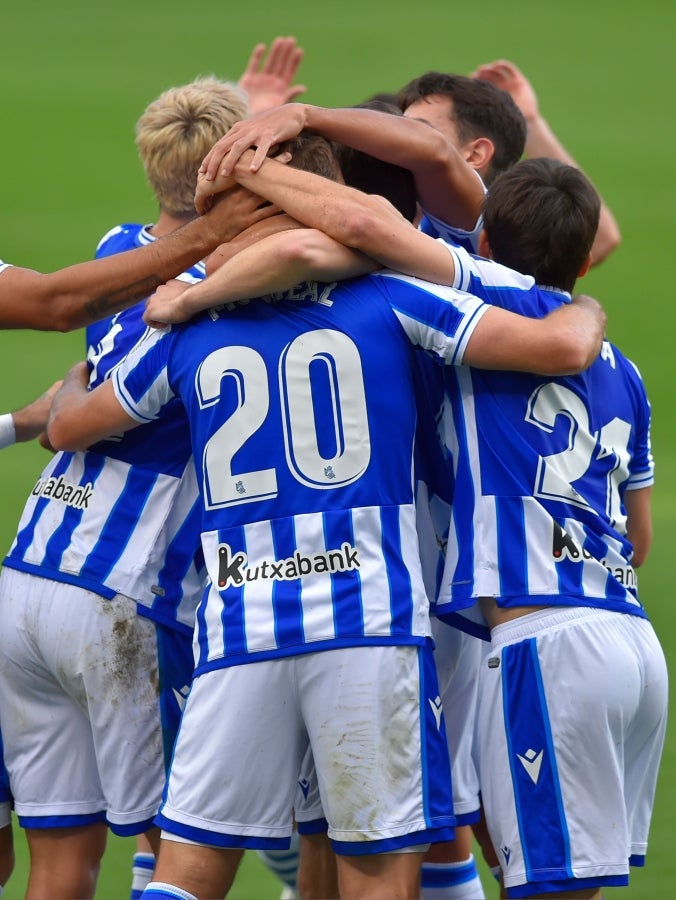 Fotos del Real Sociedad1 - 0 Granada de la jornada 9 de  LaLiga 2020-2021