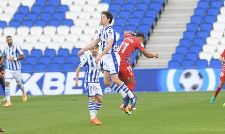 Fotos del Real Sociedad1 - 0 Granada de la jornada 9 de  LaLiga 2020-2021