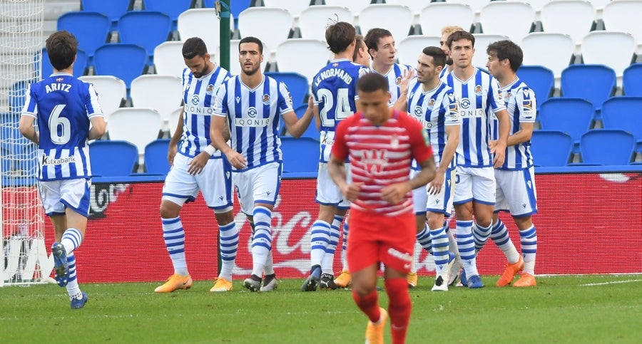 Fotos del Real Sociedad1 - 0 Granada de la jornada 9 de  LaLiga 2020-2021