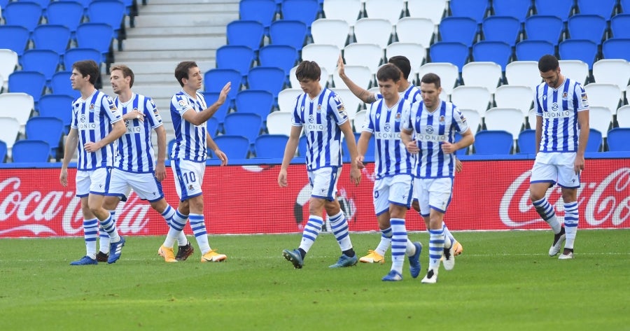 Fotos del Real Sociedad1 - 0 Granada de la jornada 9 de  LaLiga 2020-2021