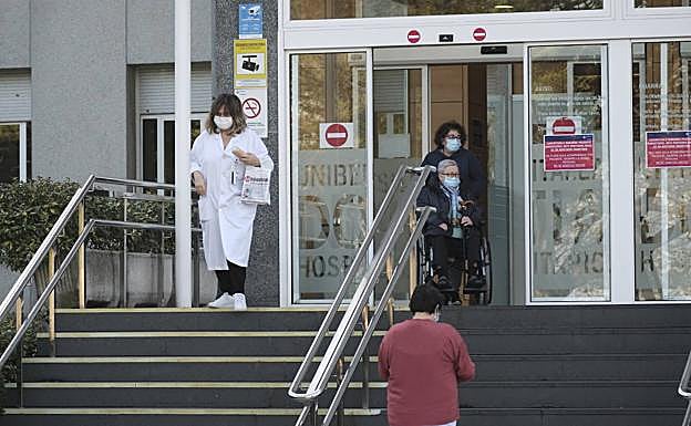 La lista de espera quirúrgica en Euskadi se duplica desde el inicio de la pandemia