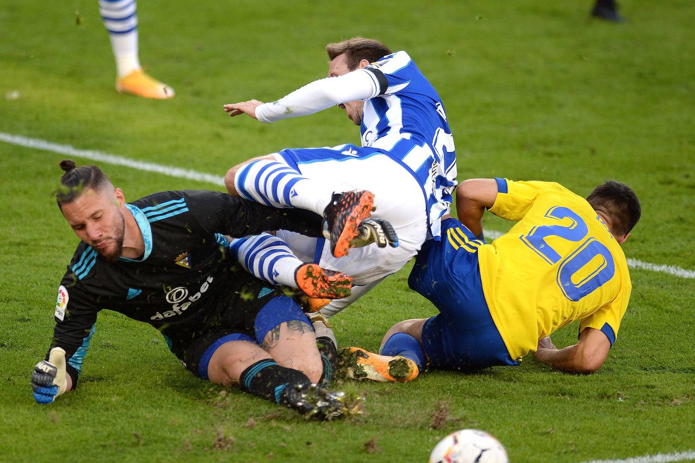 Fotos: Las mejores imágenes del Cádiz - Real Sociedad
