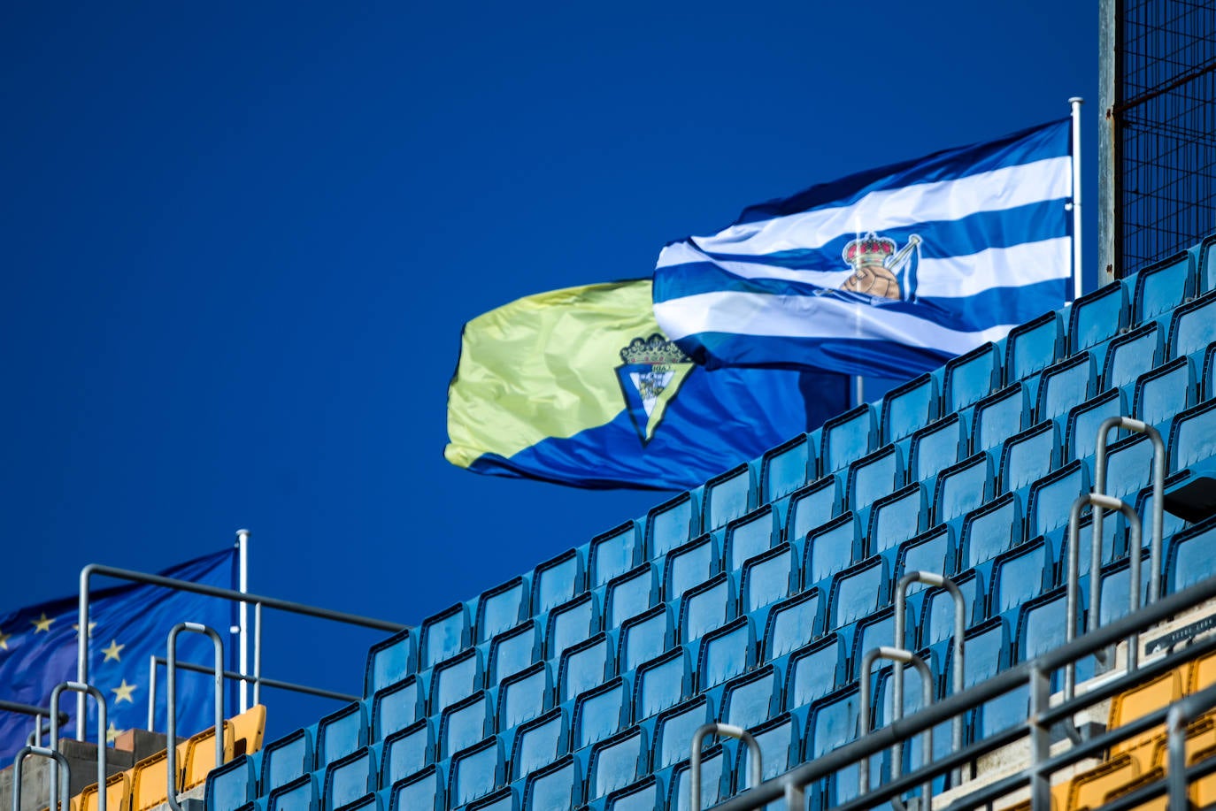 Fotos: Las mejores imágenes del Cádiz - Real Sociedad