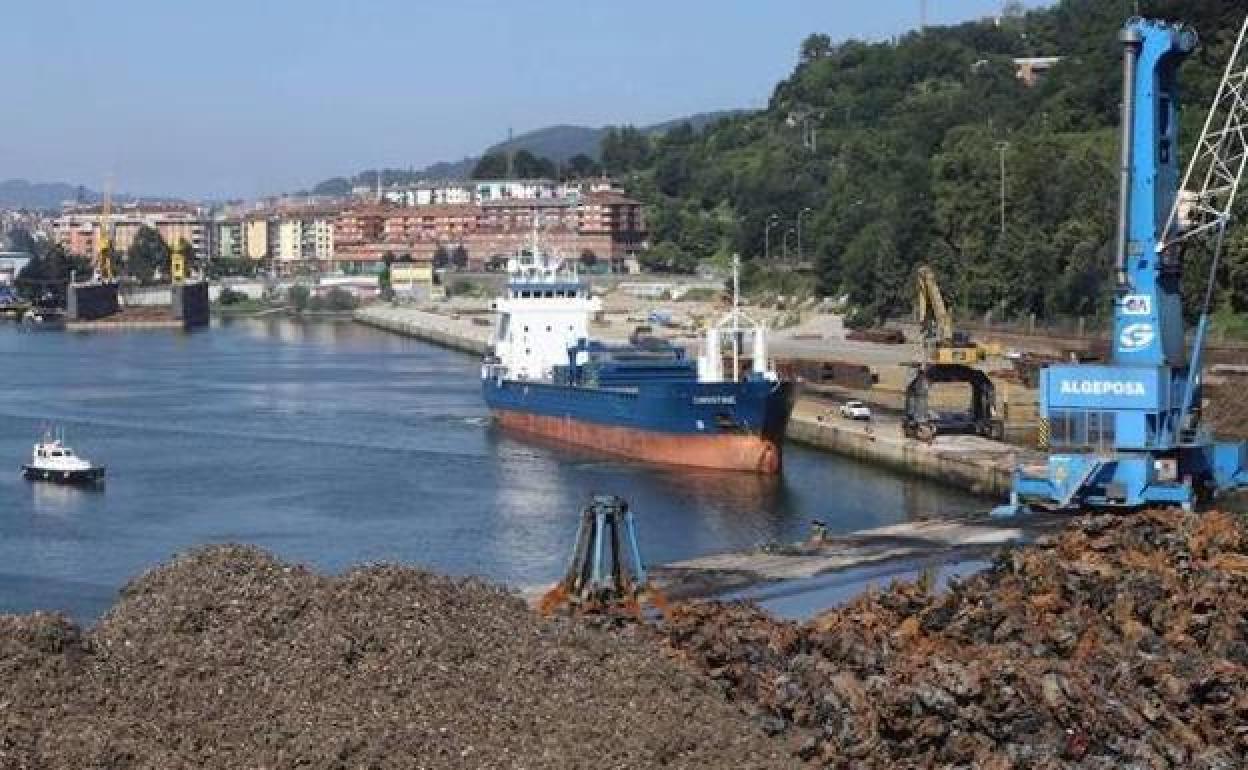 El tráfico de mercancías se incrementó en el Puerto de Pasaia un 19,3% en octubre