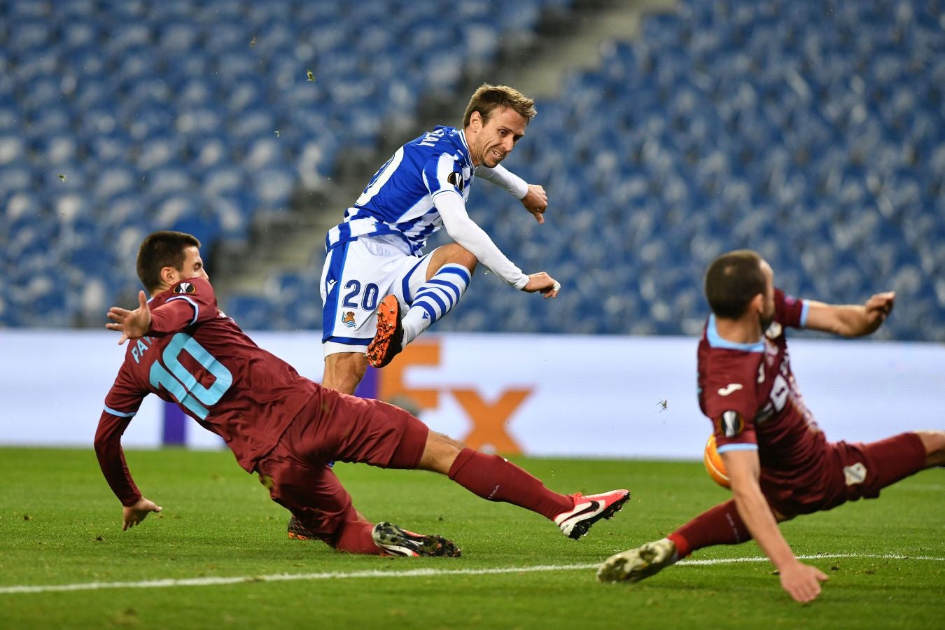 La Real Sociedad busca una victoria ante el colista del grupo F que le permita lograr la clasificación a la siguiente ronda de la Europa League.