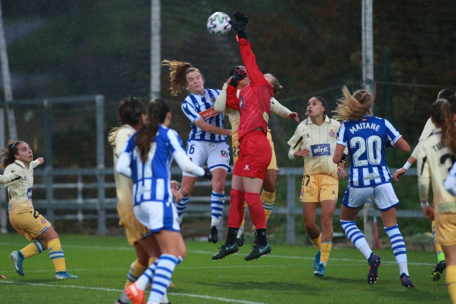 El conjunto realista se ha impuesto al Espanyol con un solitario gol de la canterana Nerea Eizagirre. 
